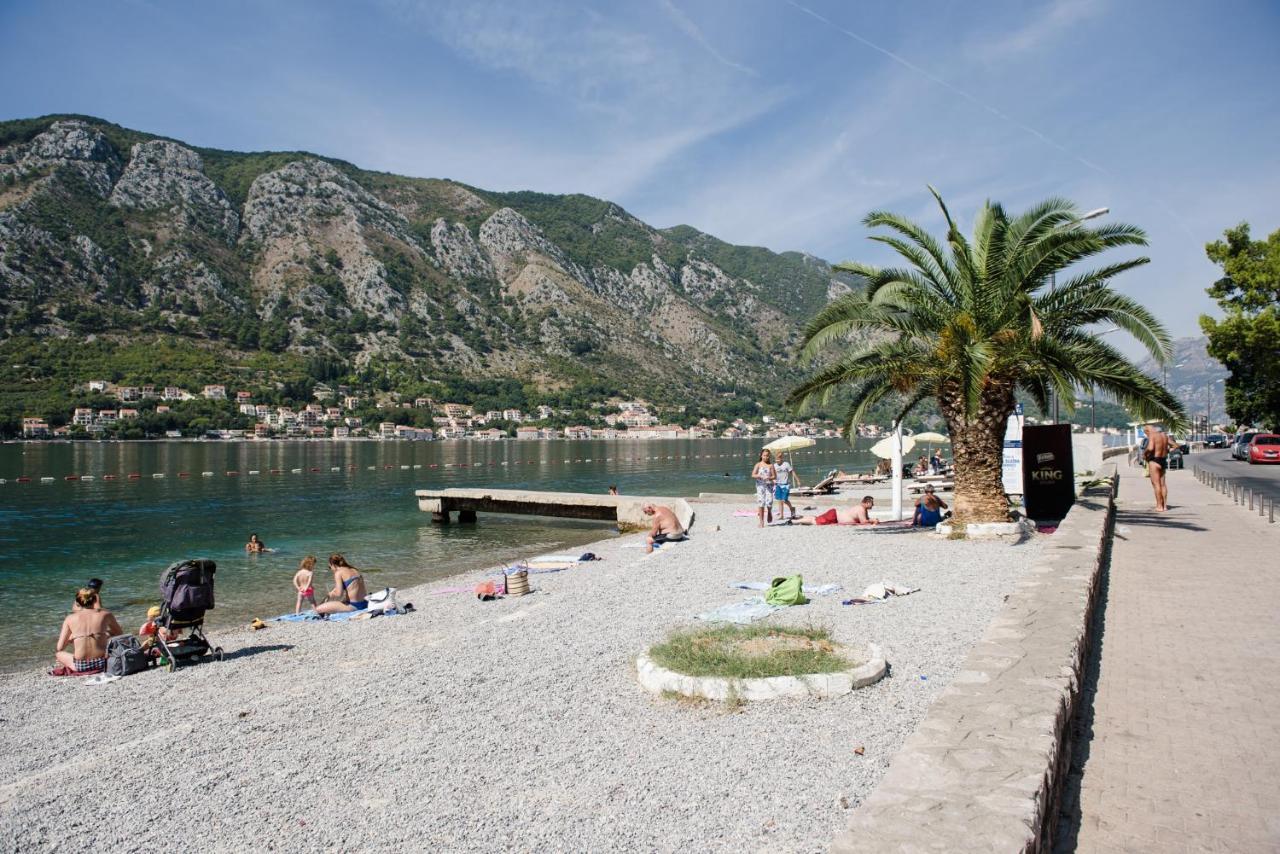 Cozy 2Br Apartment, 3 Min To The Old Town Kotor Exterior photo